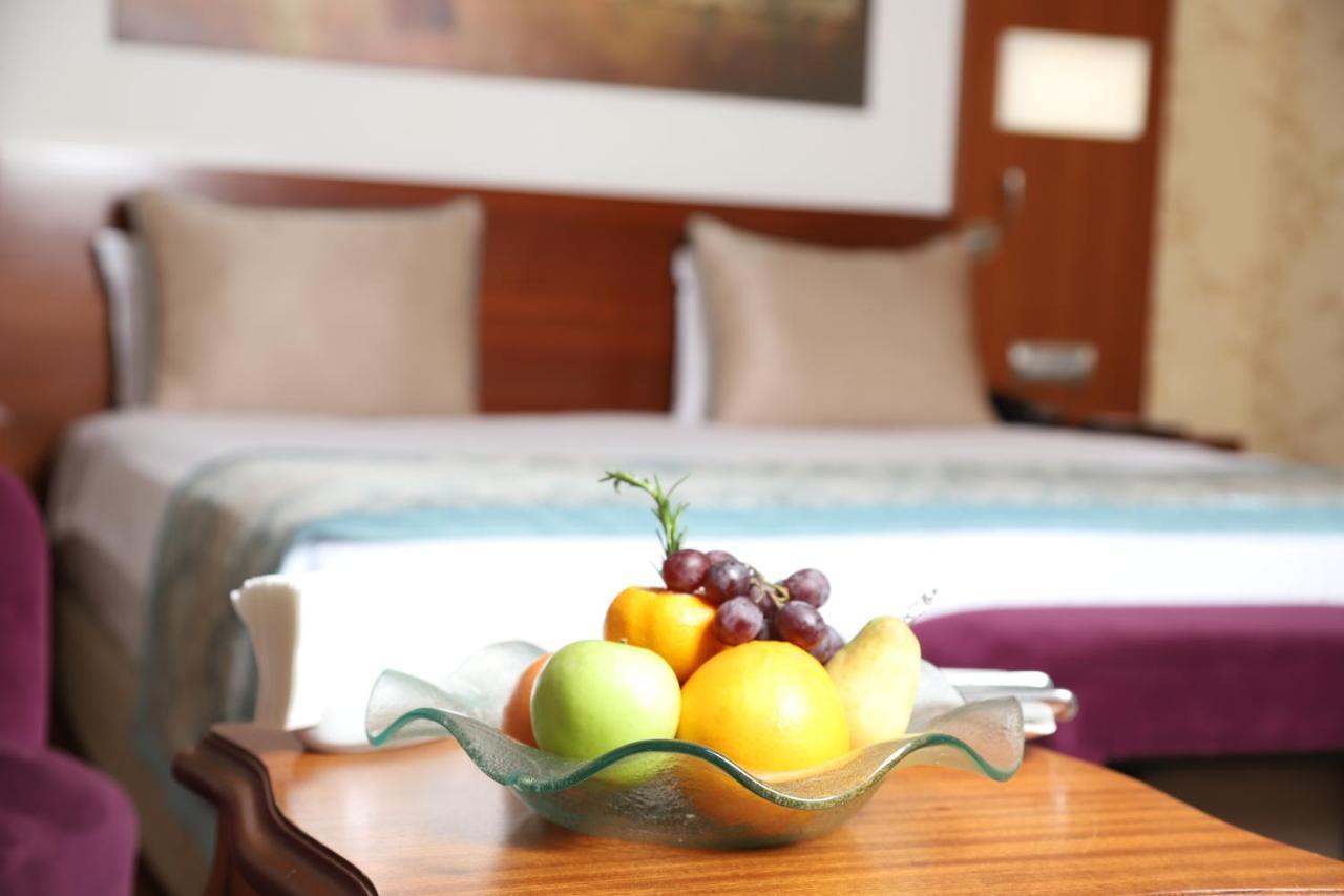 Hurry Inn Merter Истанбул Екстериор снимка