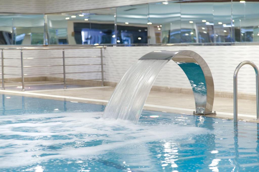 Hurry Inn Merter Истанбул Екстериор снимка